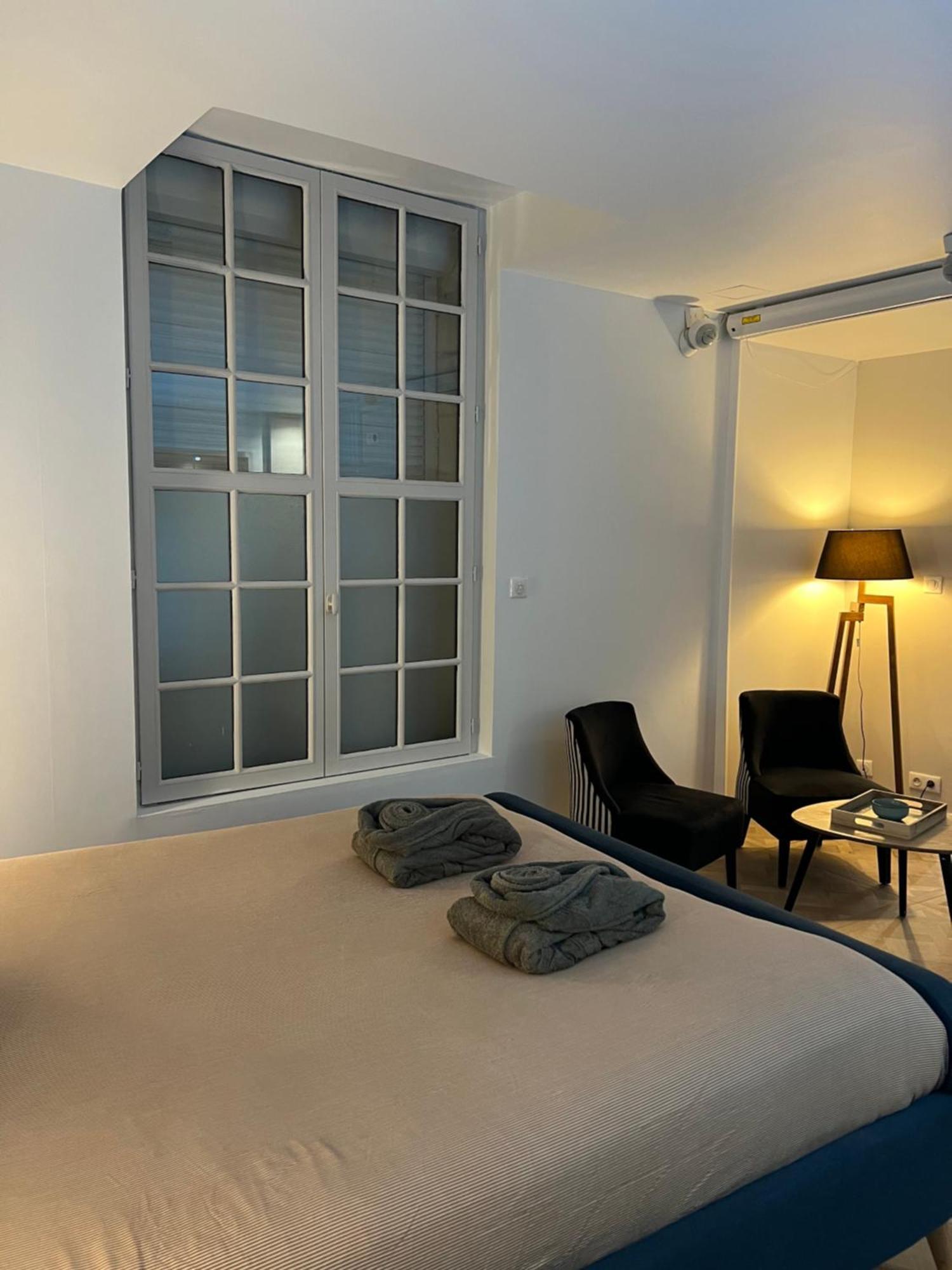 Appartement Avec Jacuzzi Sauna & Home Cinema - Nid D'Angers Ngoại thất bức ảnh